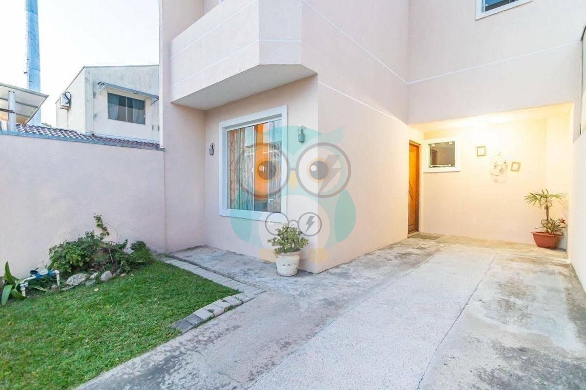 🏡✨ SOBRADO DE FRENTE PARA A RUA NO BOQUEIRÃO! ✨🏡 - foto 2