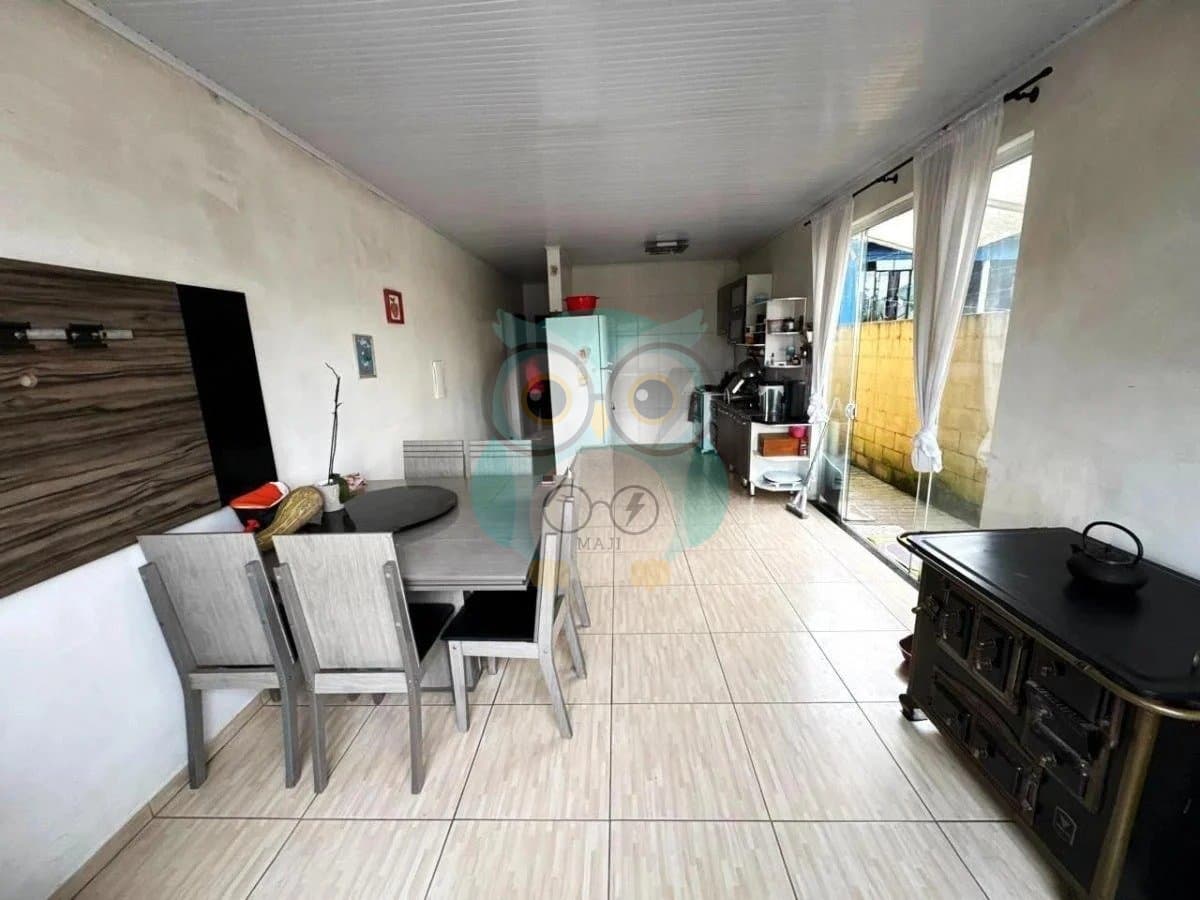 🏡 Casa com Ático e Edícula à Venda – São Marcos - foto 3