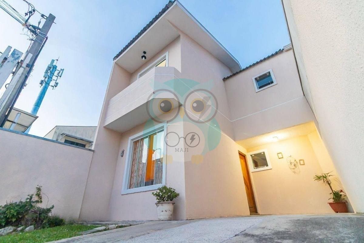 🏡✨ SOBRADO DE FRENTE PARA A RUA NO BOQUEIRÃO! ✨🏡 - foto 1